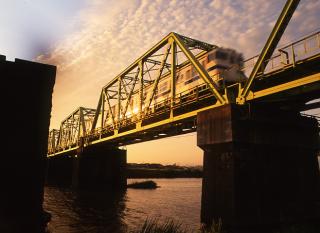 遠賀川鉄橋